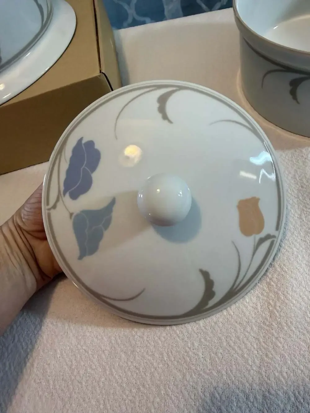 Dansk Tivoli Belles Fleurs 2 Quart Covered Casserole & Serving Bowls Set